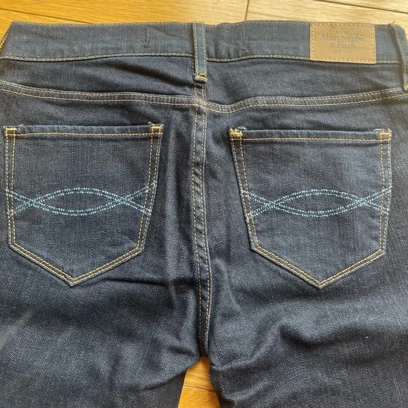 Abercrombie & Fitch Jeans - Picture 5 of 6